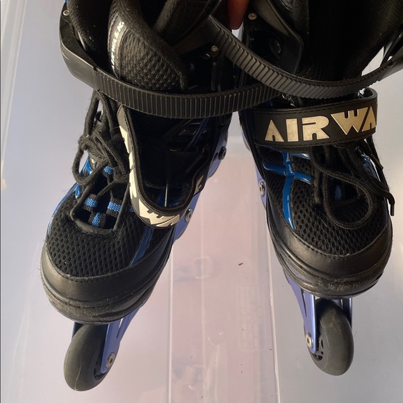 Airwalk Kids Inline Skates - Black and Blue roller blade. - Picture 6 of 9